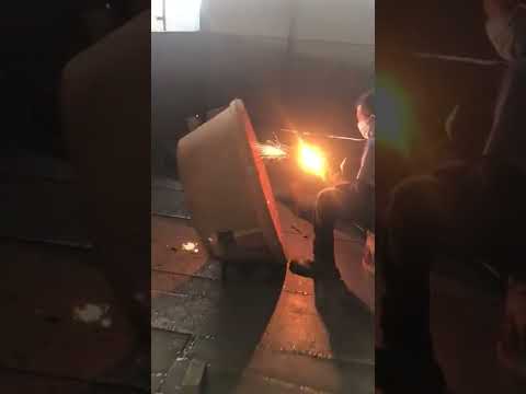 Jointed Carbon Arc Gouging 16mm using our DCI-12 1300amps machine